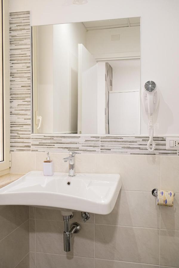Hotel Terrazza Magenta Рим Экстерьер фото